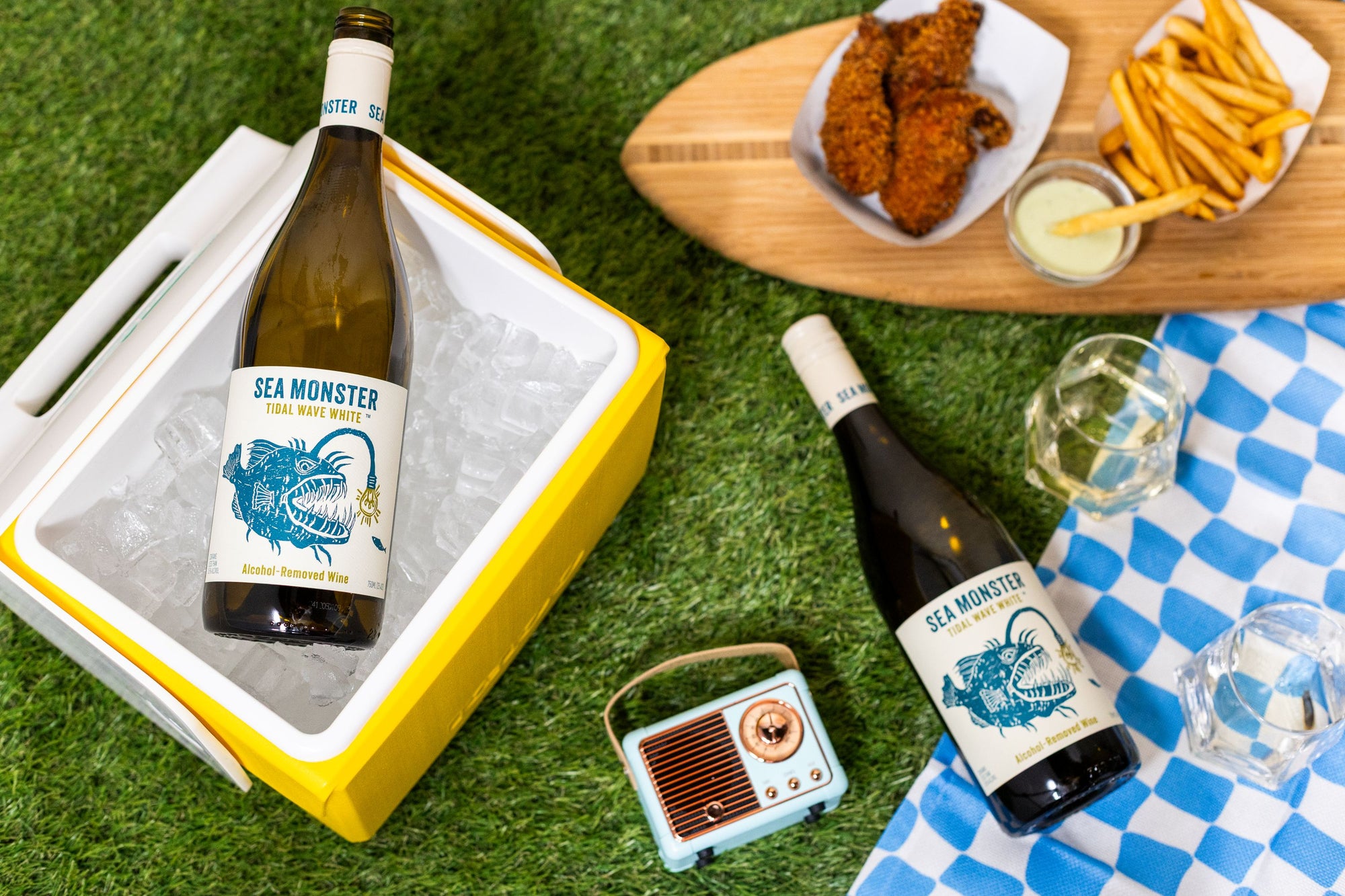 crush club wines sea monster tidal wave white